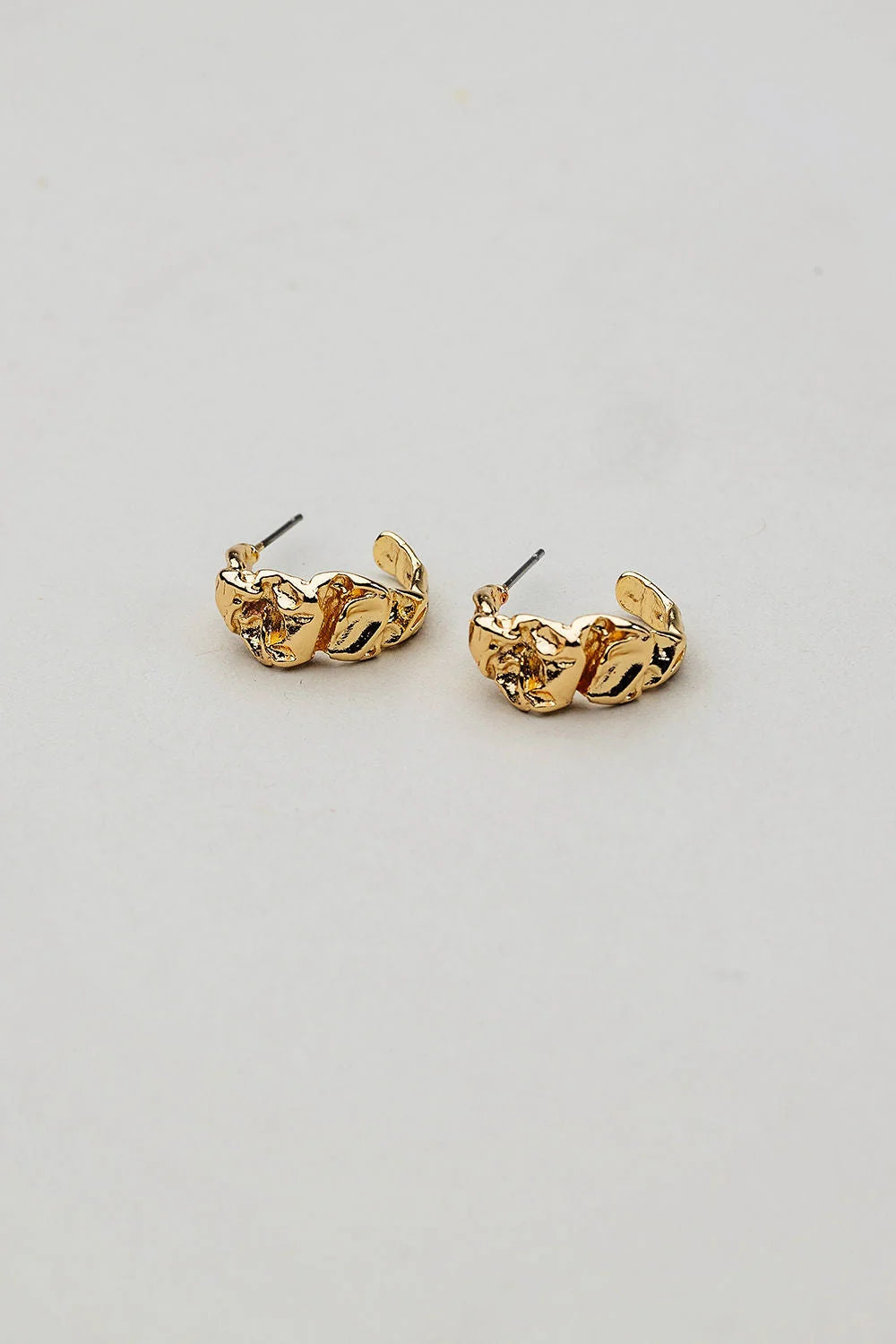 Oorbellen Hammered Hoops gold S