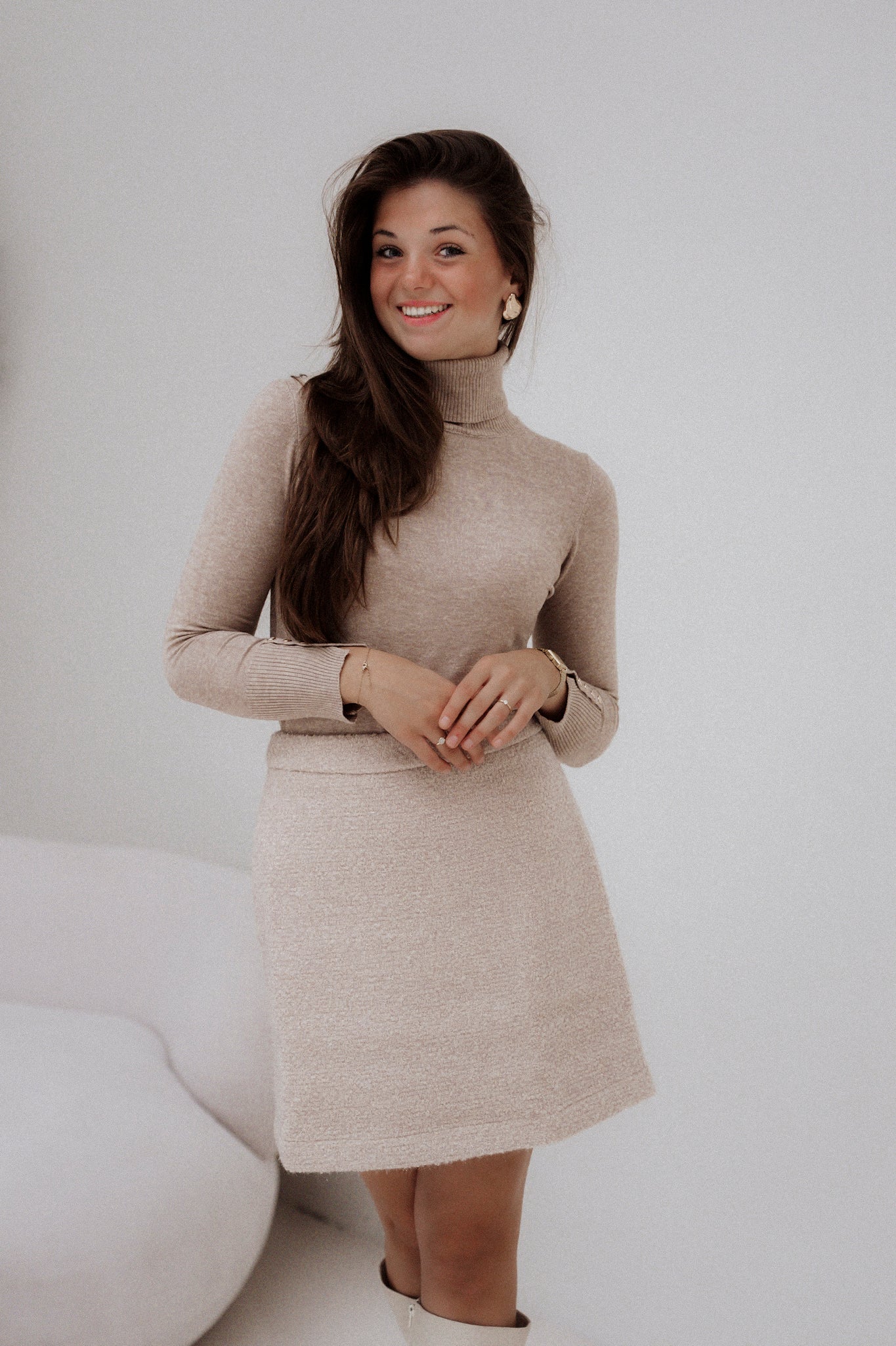 Eliana Col Taupe