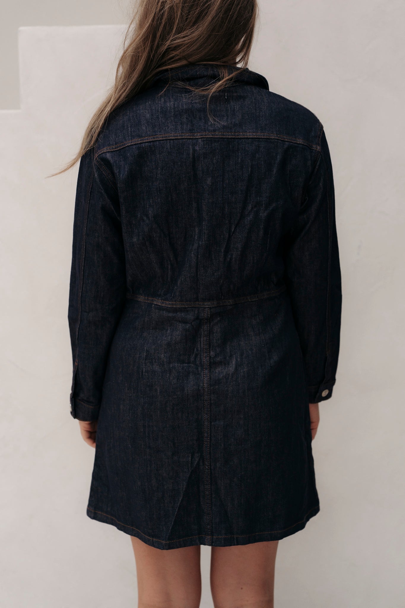 Eloise Dunkelblauer Jeanskleid