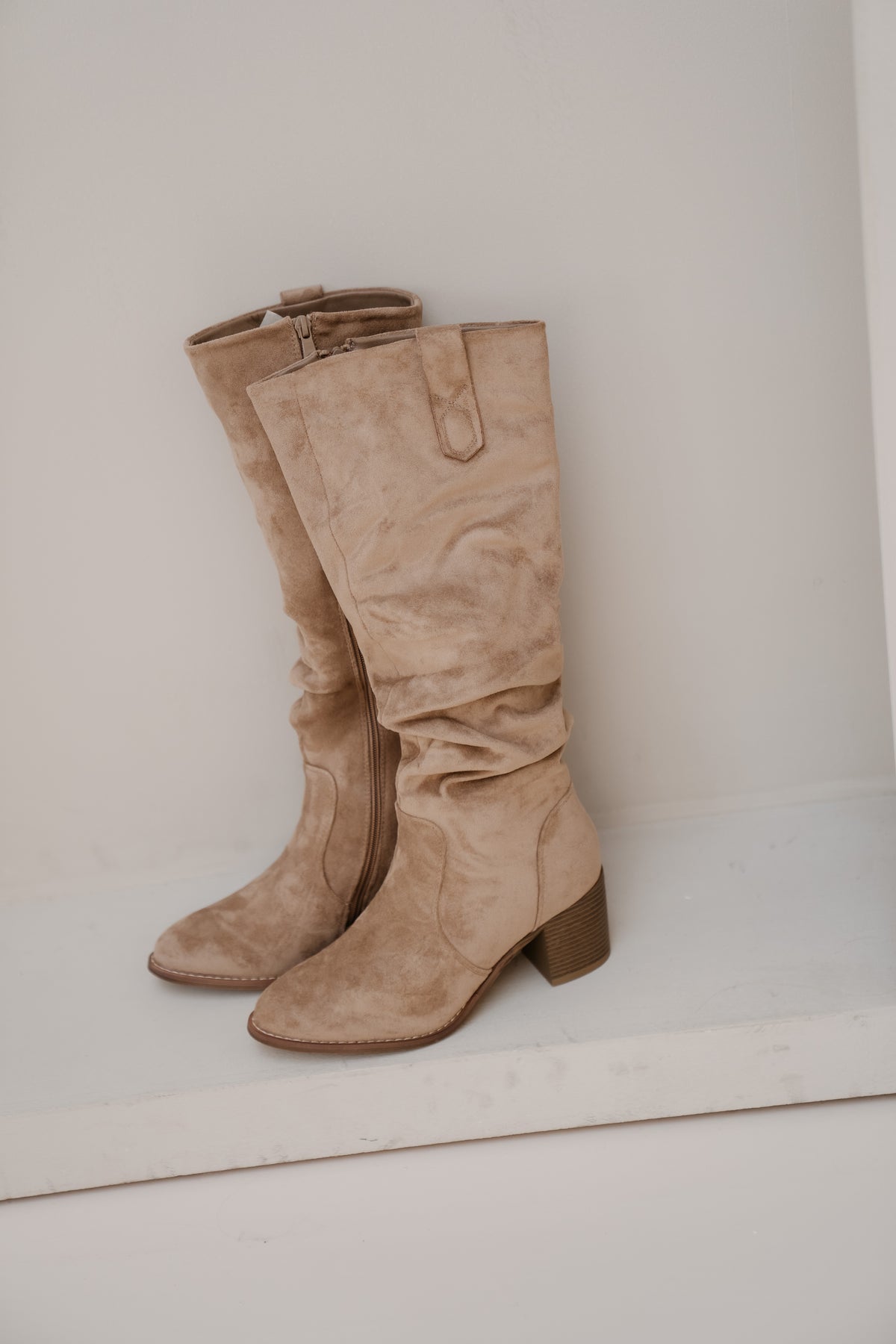 Bologna Haklaars Wildleder Khaki 920
