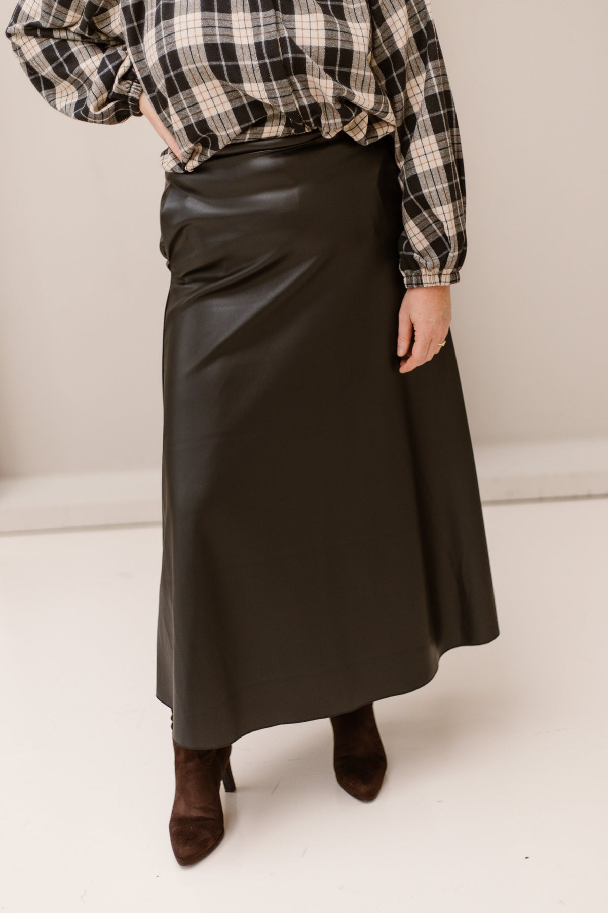 Lena Leatherlook skirt black