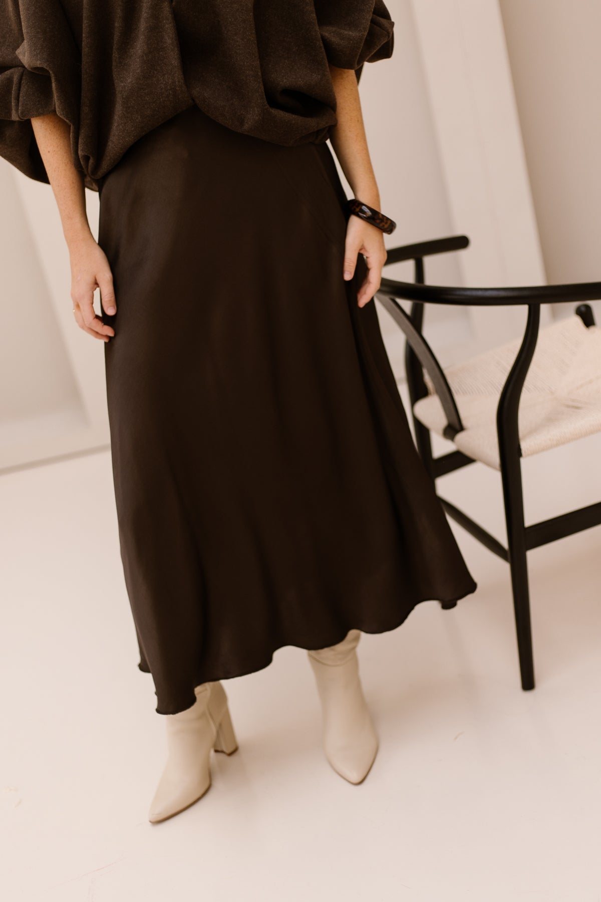 Satinlook rok brown