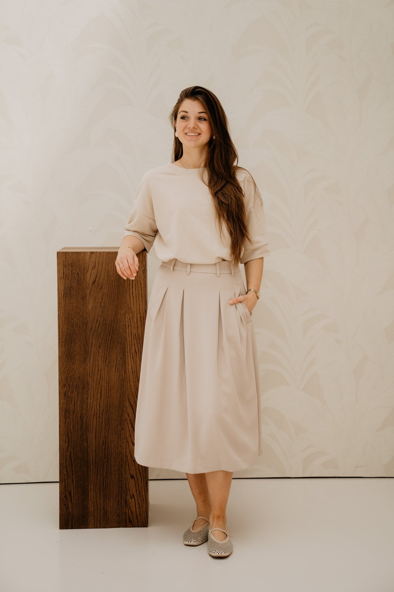 AnyaCC Midi Pleat Skirt Sand - Bij Keesje - Co'couture - rok