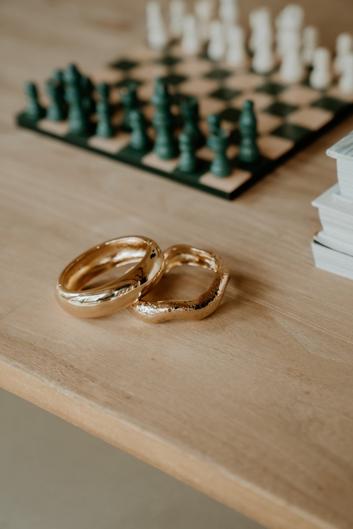 Bangle Irregular Shape Gold - Bij Keesje - Bij Keesje - Armband