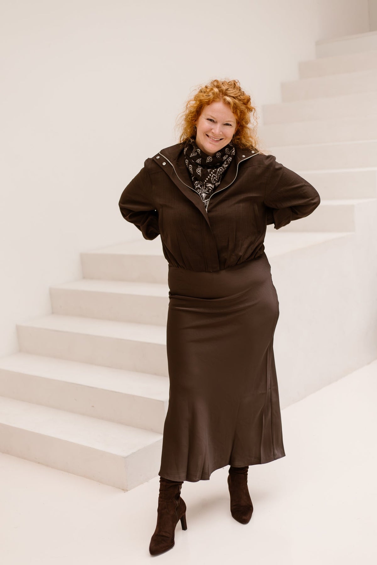 Felicity Zip blouse Dark brown - Bij Keesje - Neo Noir - Blouse