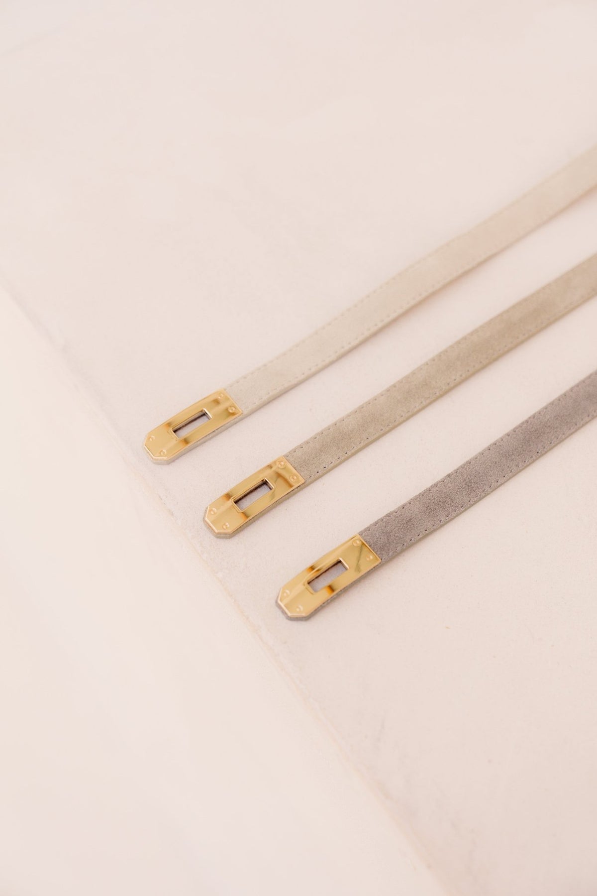 Garcia riem suede ecru - Bij Keesje - Bij Keesje - accessoires