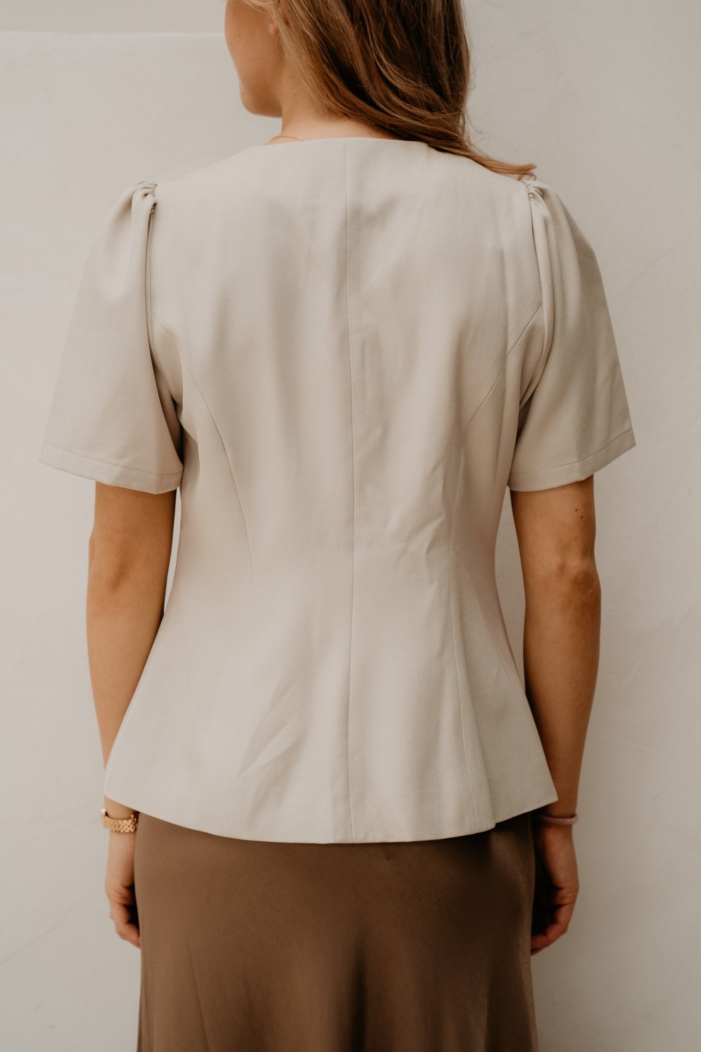 Jules structure blouse creme - Bij Keesje - Neo Noir - Blouse