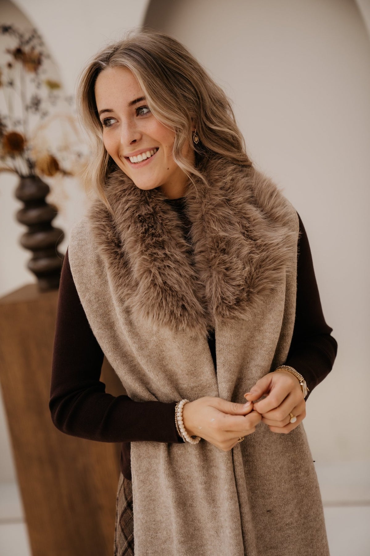 Marielle sjaal bont taupe - Bij Keesje - Bij Keesje - Sjaal