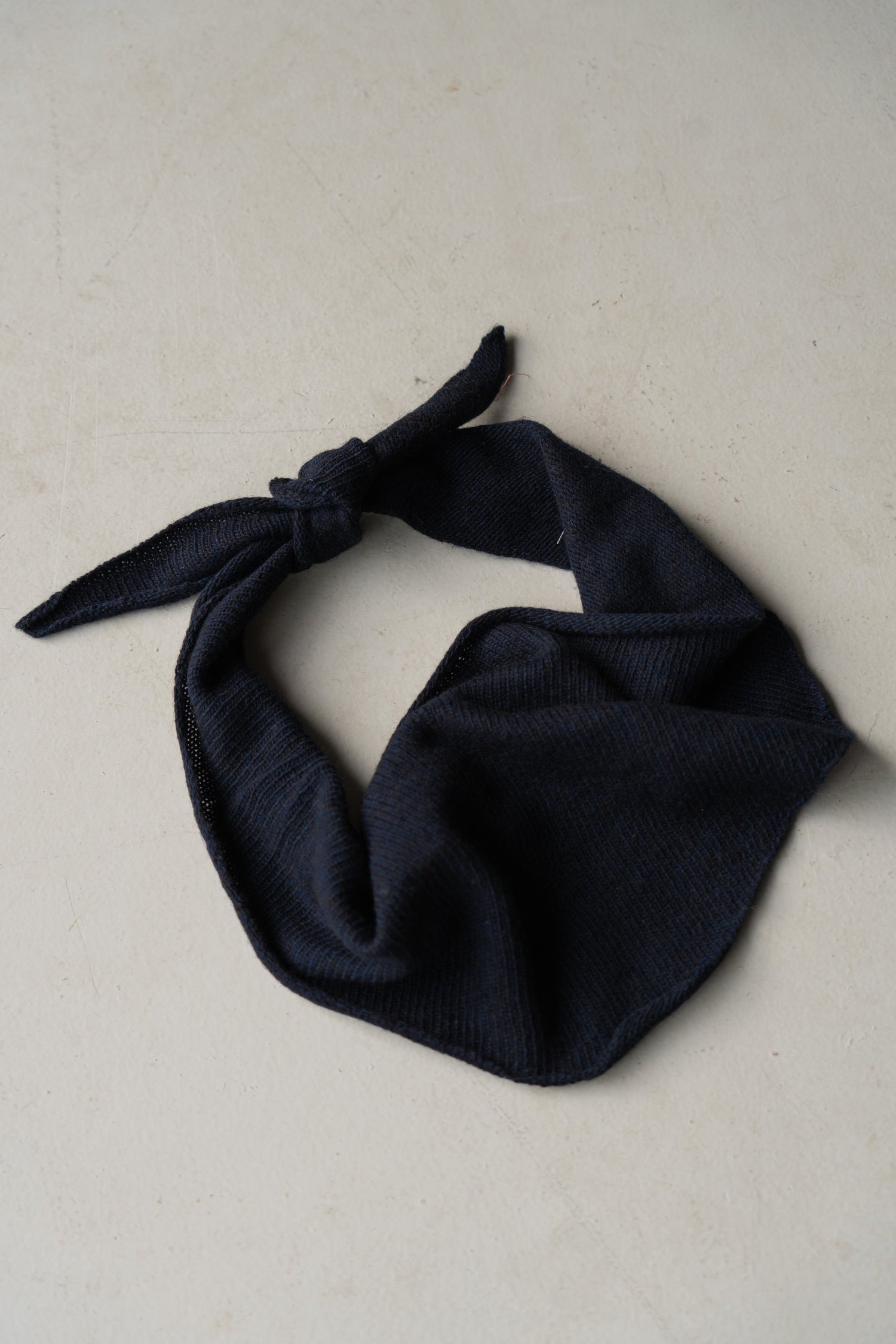 Misty knit scarf navy - Bij Keesje - Neo Noir