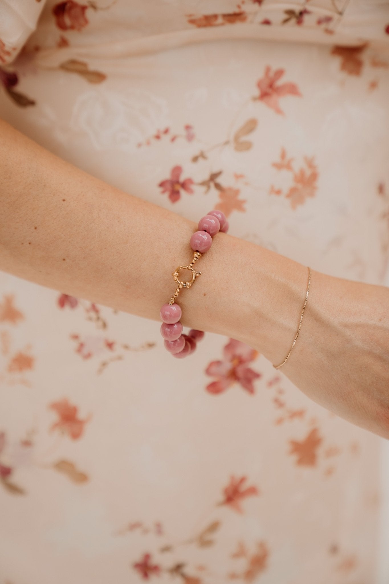 Olivia armband beaded poederroze - Bij Keesje - Bij Keesje - accessoires
