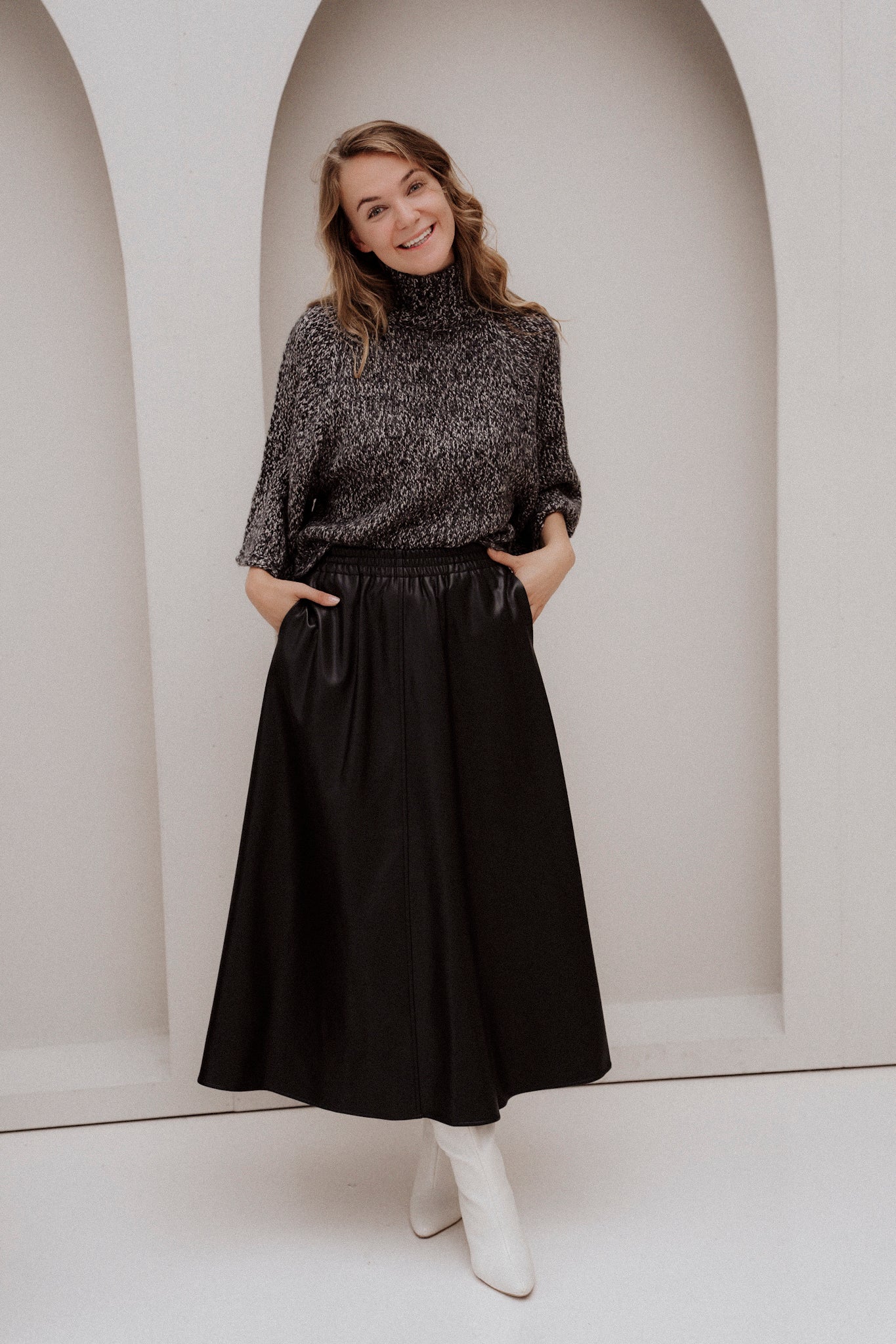 Skirt Wide PU Dark Grey