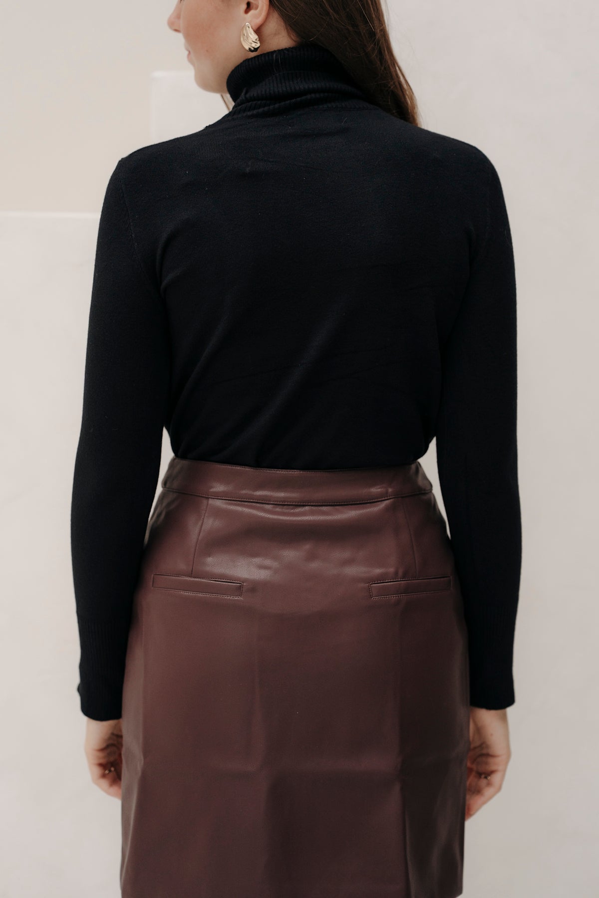 Eliana Col Black