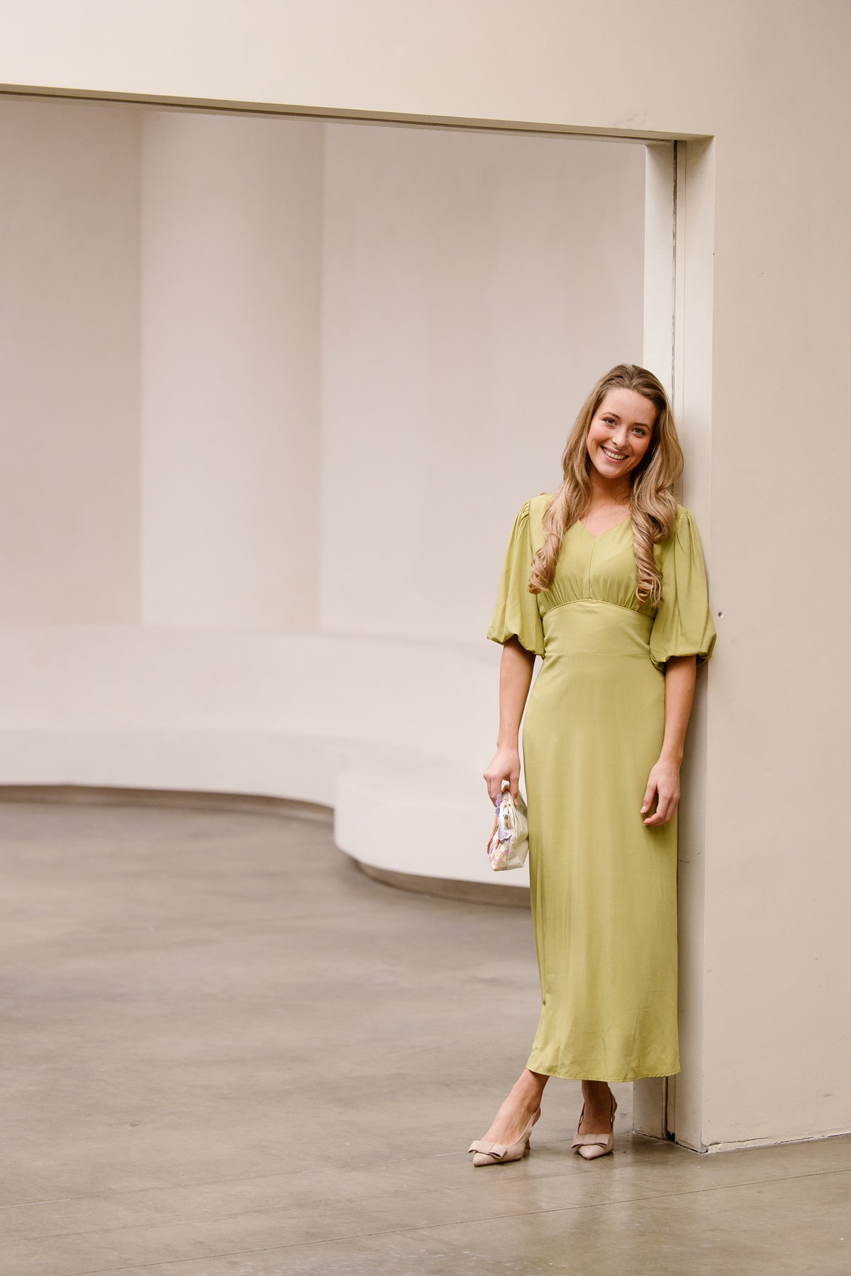 Lucretia dress olive