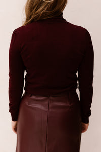 Sweater Shoulder Button Col Basic Knit Merlot 07544