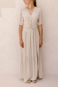 Alyssa knot dress beige