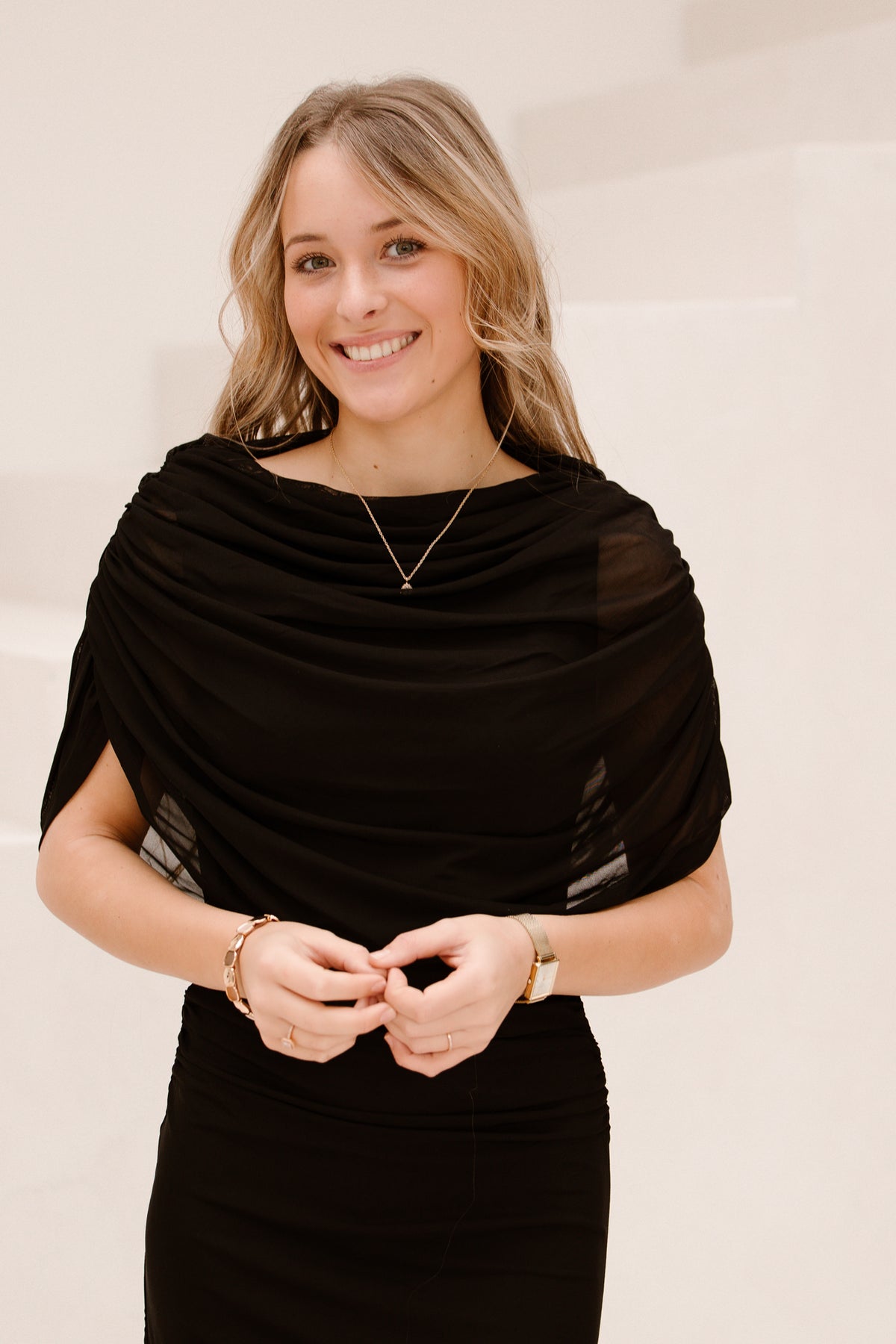 Mottuna drappy mesh dress