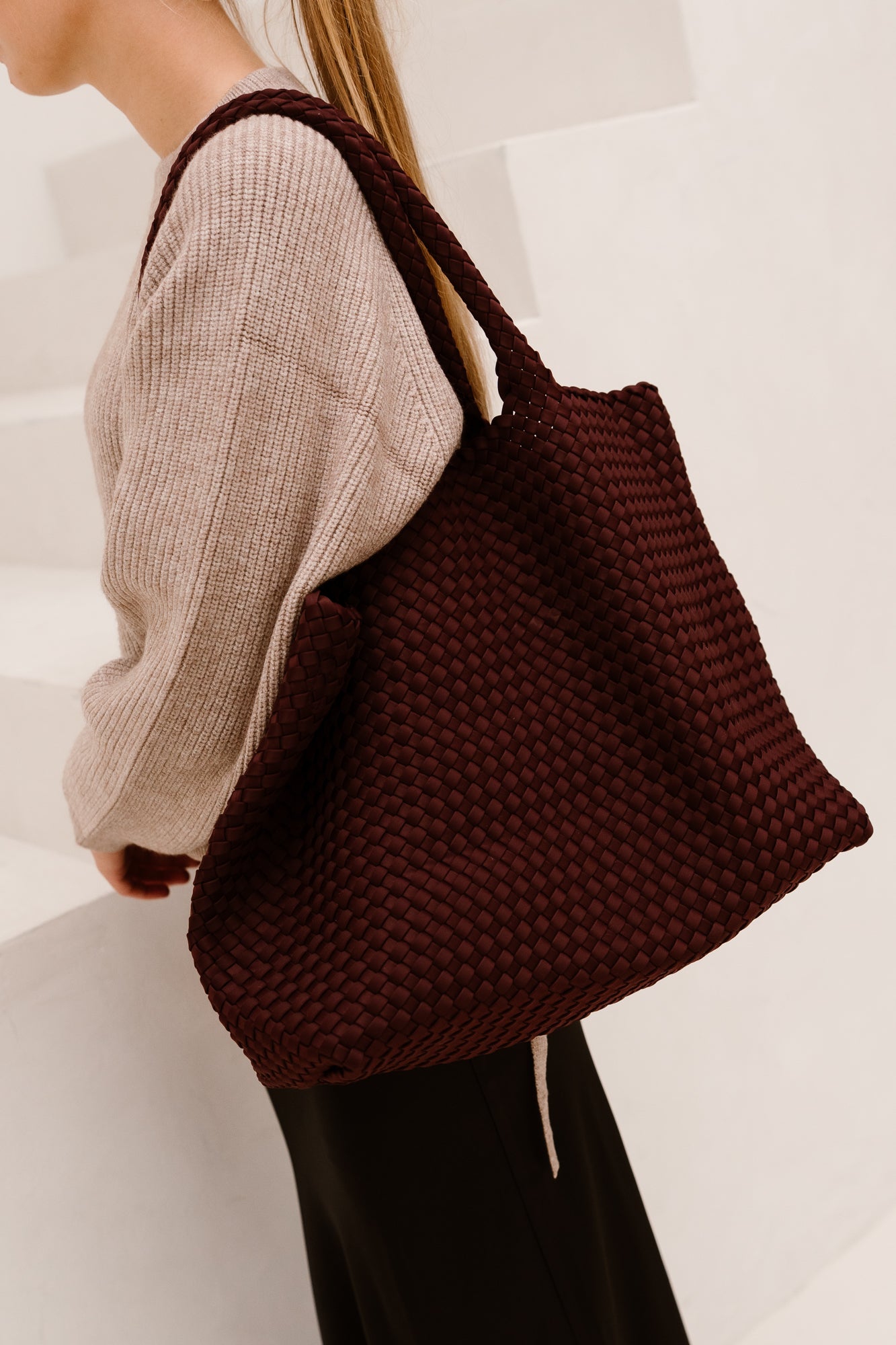 Georgie Tas Burgundy