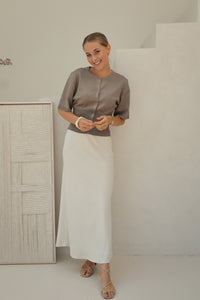 Bloom Top Taupe
