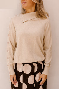 K-Design Pullover met knopen Buttercream D804L