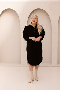 Yunia dress black
