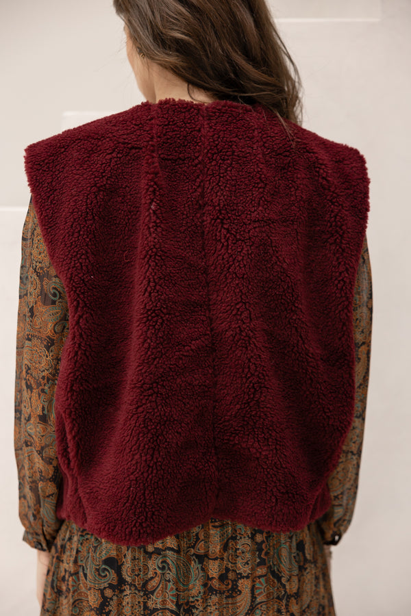 Yalena teddy gilet bordeaux