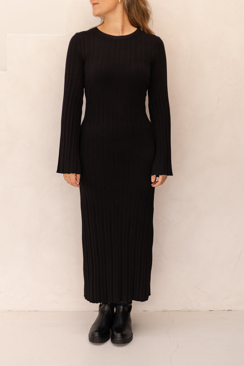 Eris knit dress black