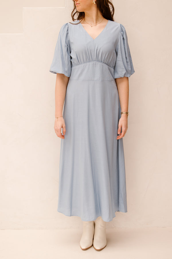 Lucretia dress blue