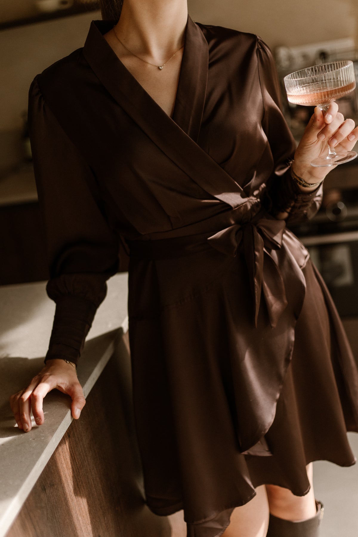 Lisa Satin-Kleid Braun