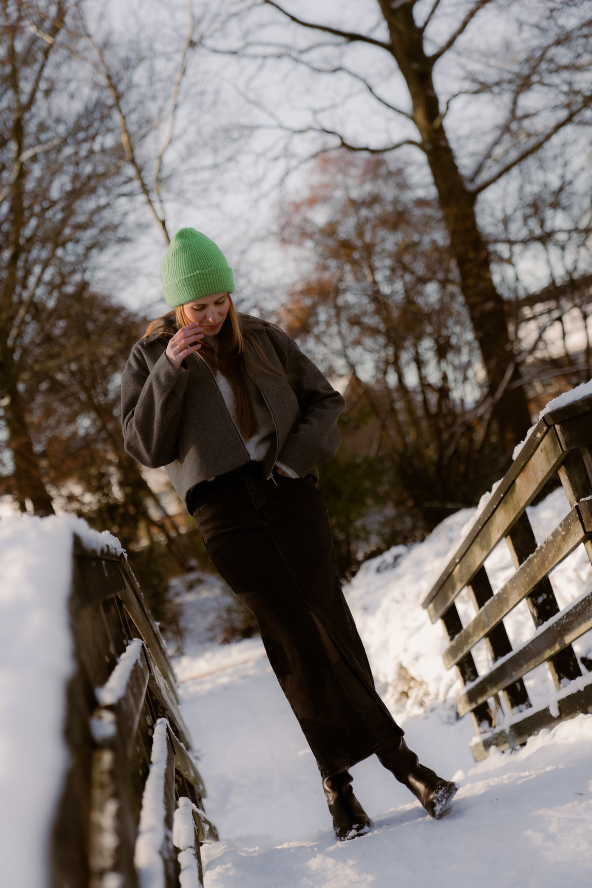 Objpolly kurze Jacke dunkelgrau