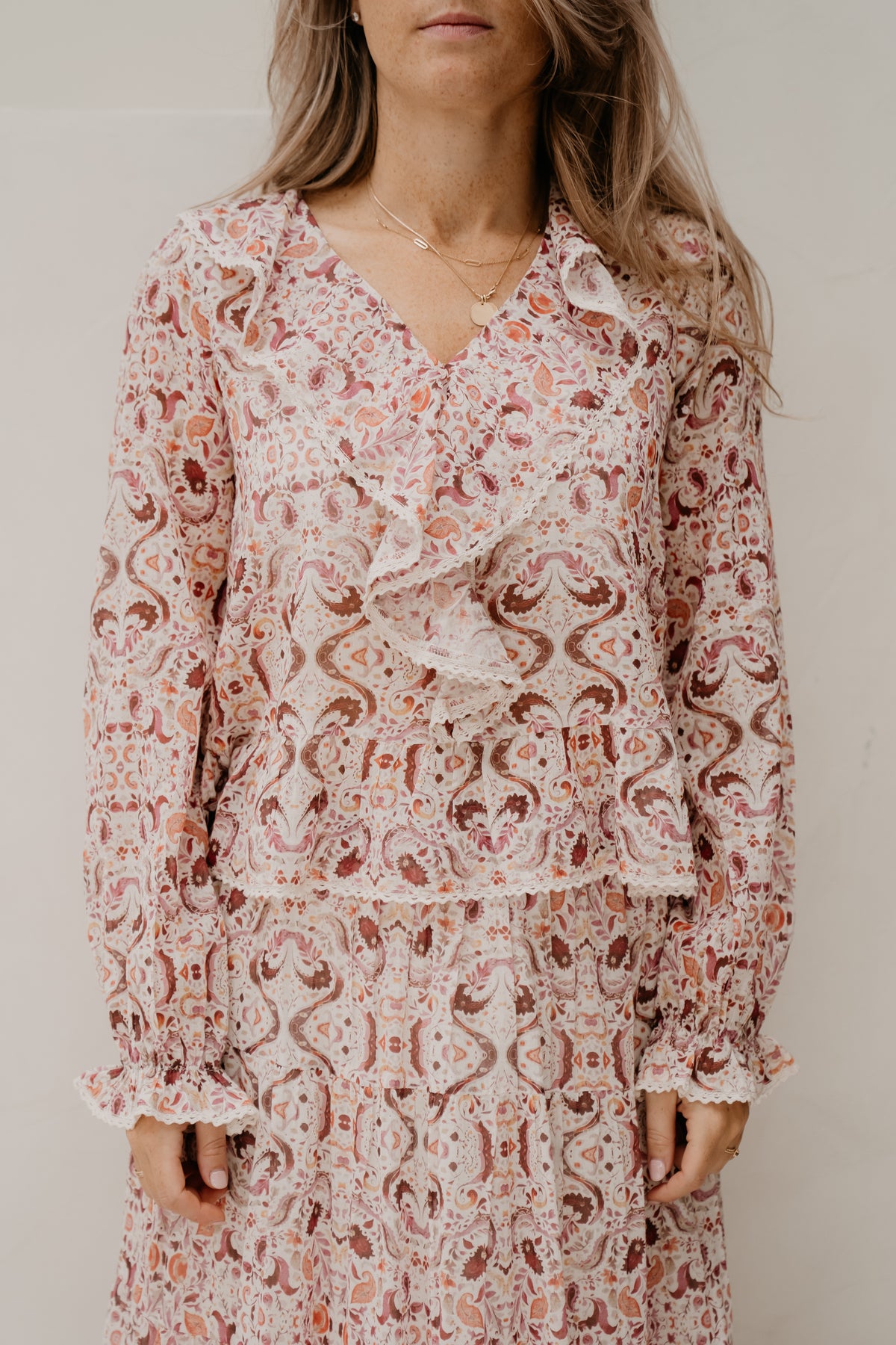 Adja paisley dance blouse rose