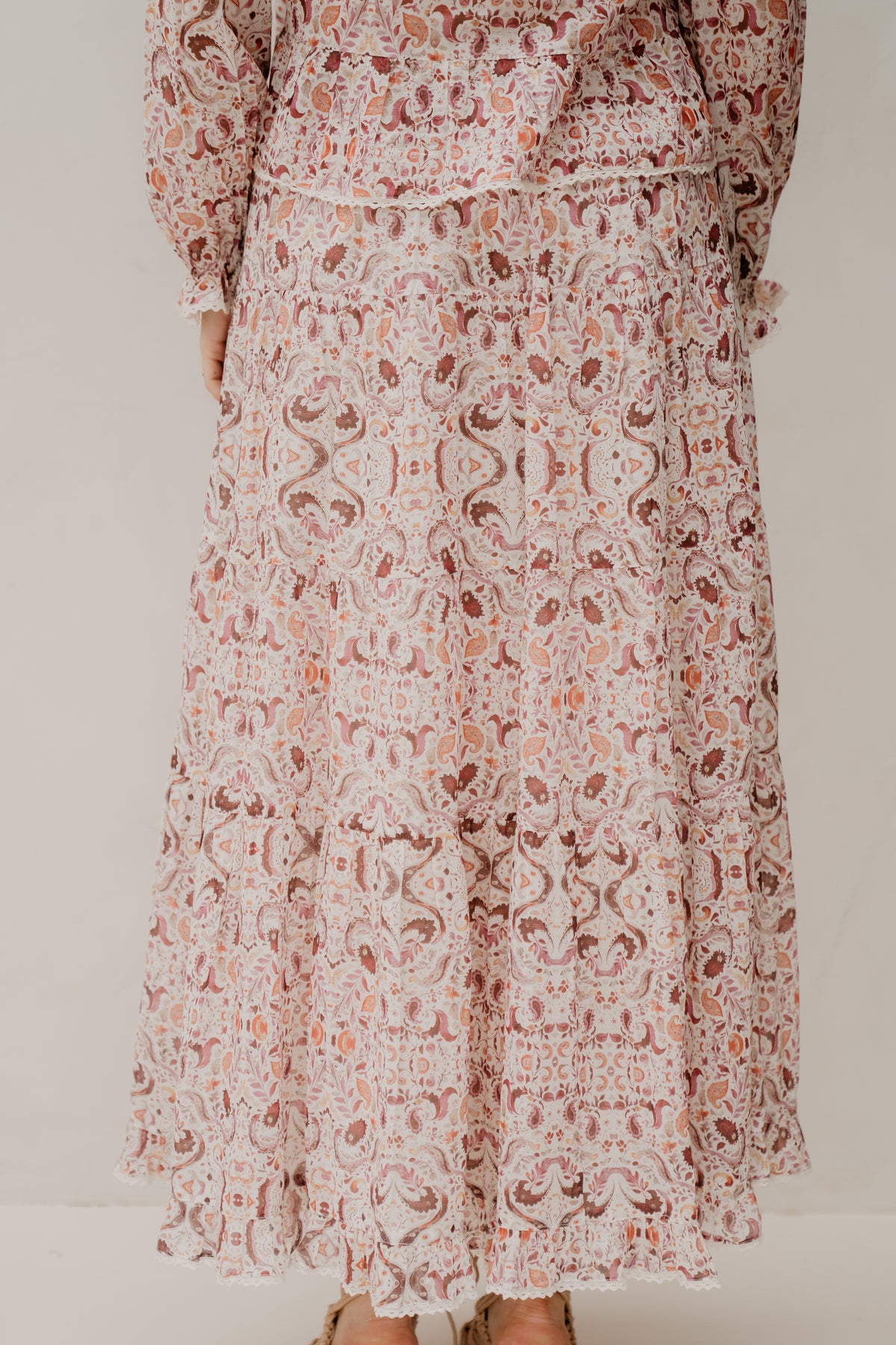 Asta Paisley Dance Skirt Rose