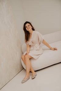 Sara jurkje beige