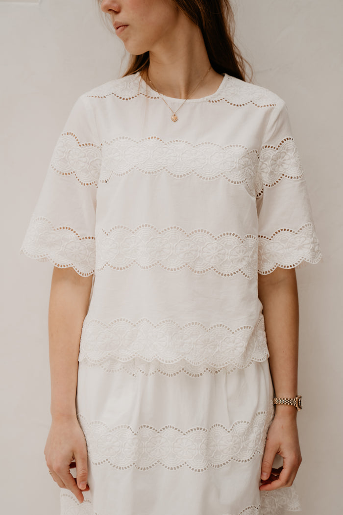 Yaslill top pristine
