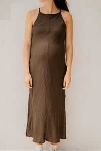Wendela linen dress darkbrown