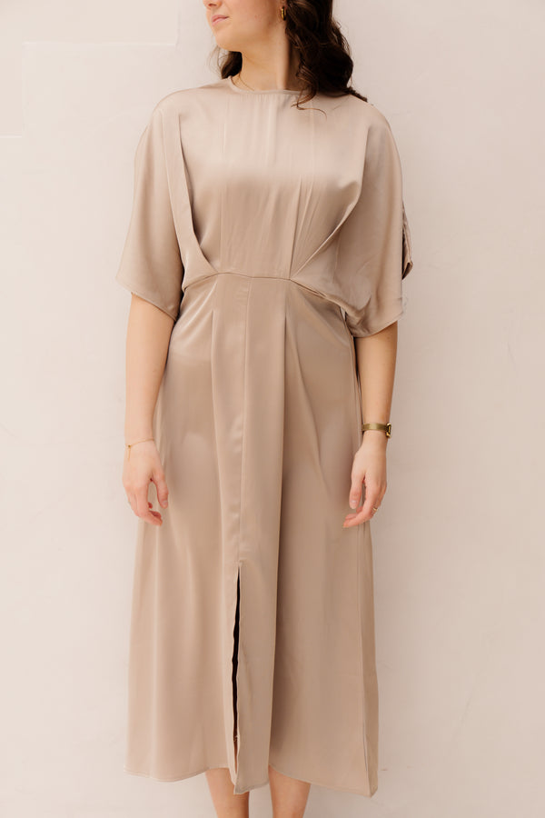 Lynn satinlook dress taupe