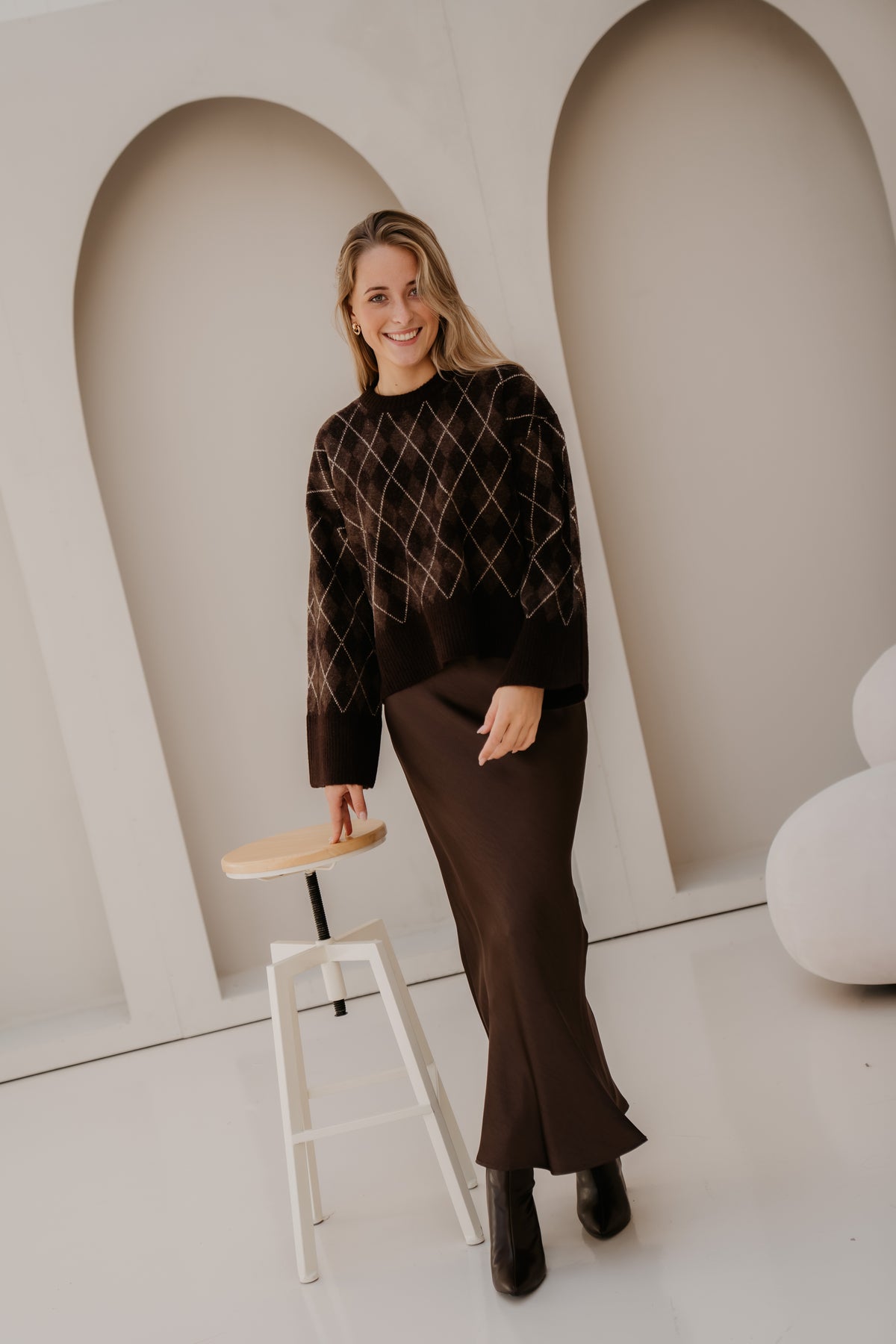 Kick Check Knit Blouse Dark Brown
