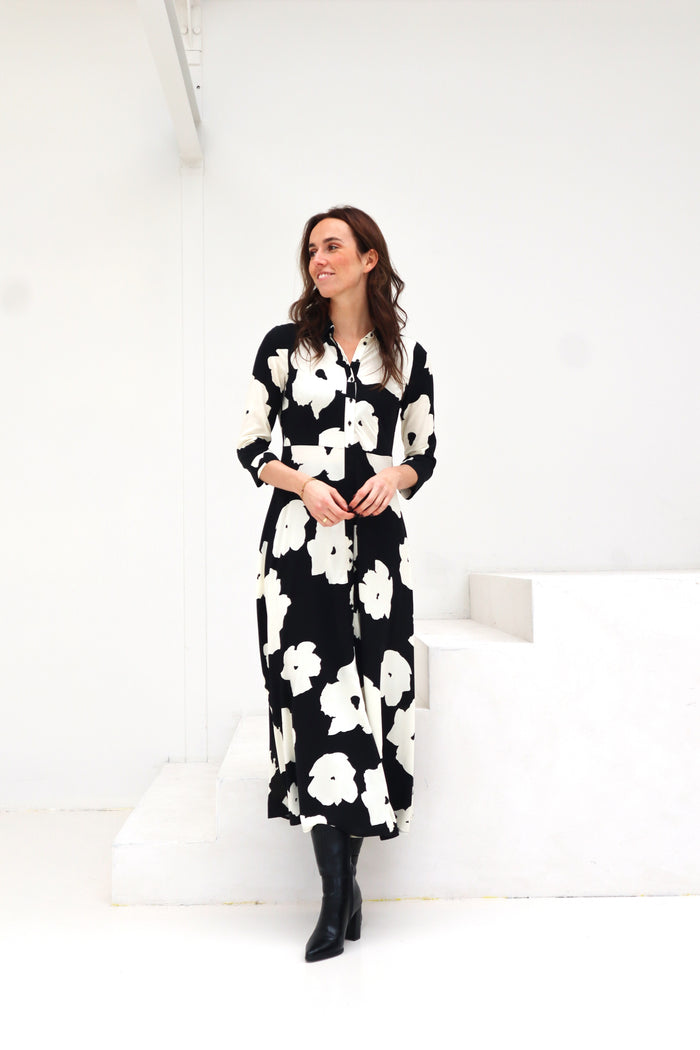 Yassavanna long dress black/white AOP