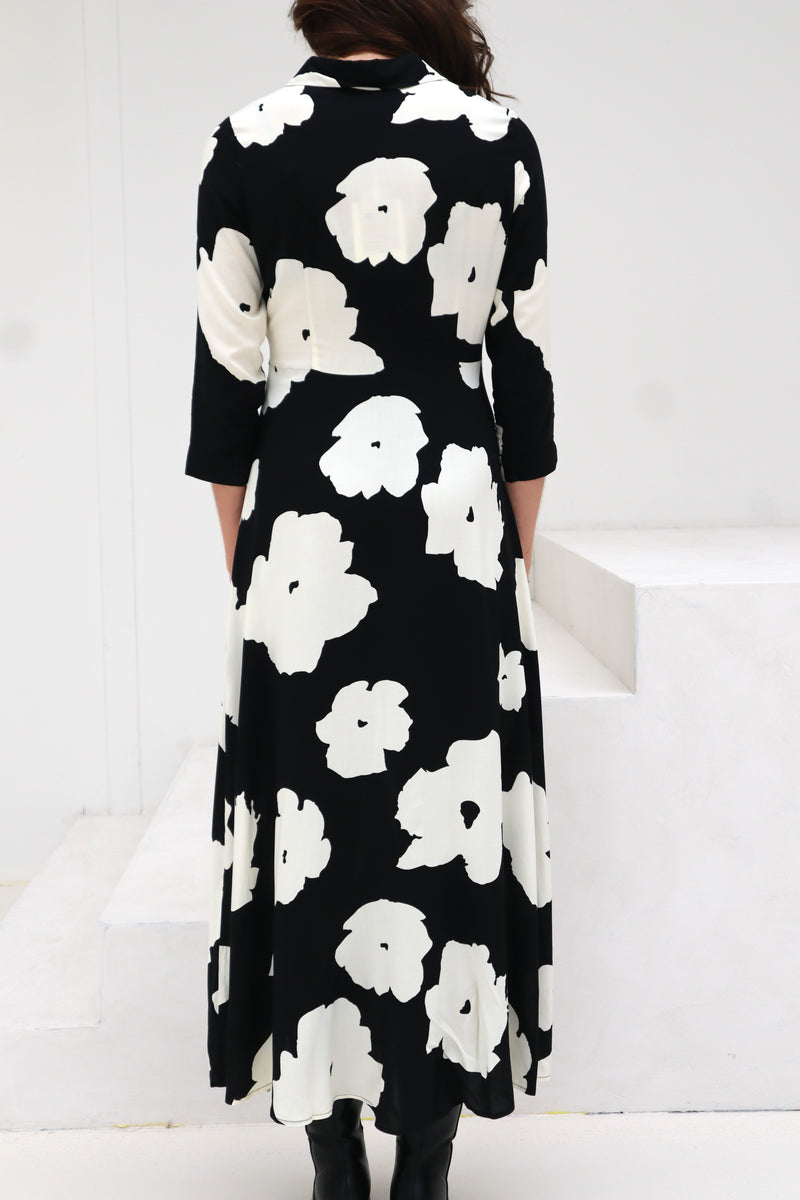 Yassavanna long dress black/white AOP