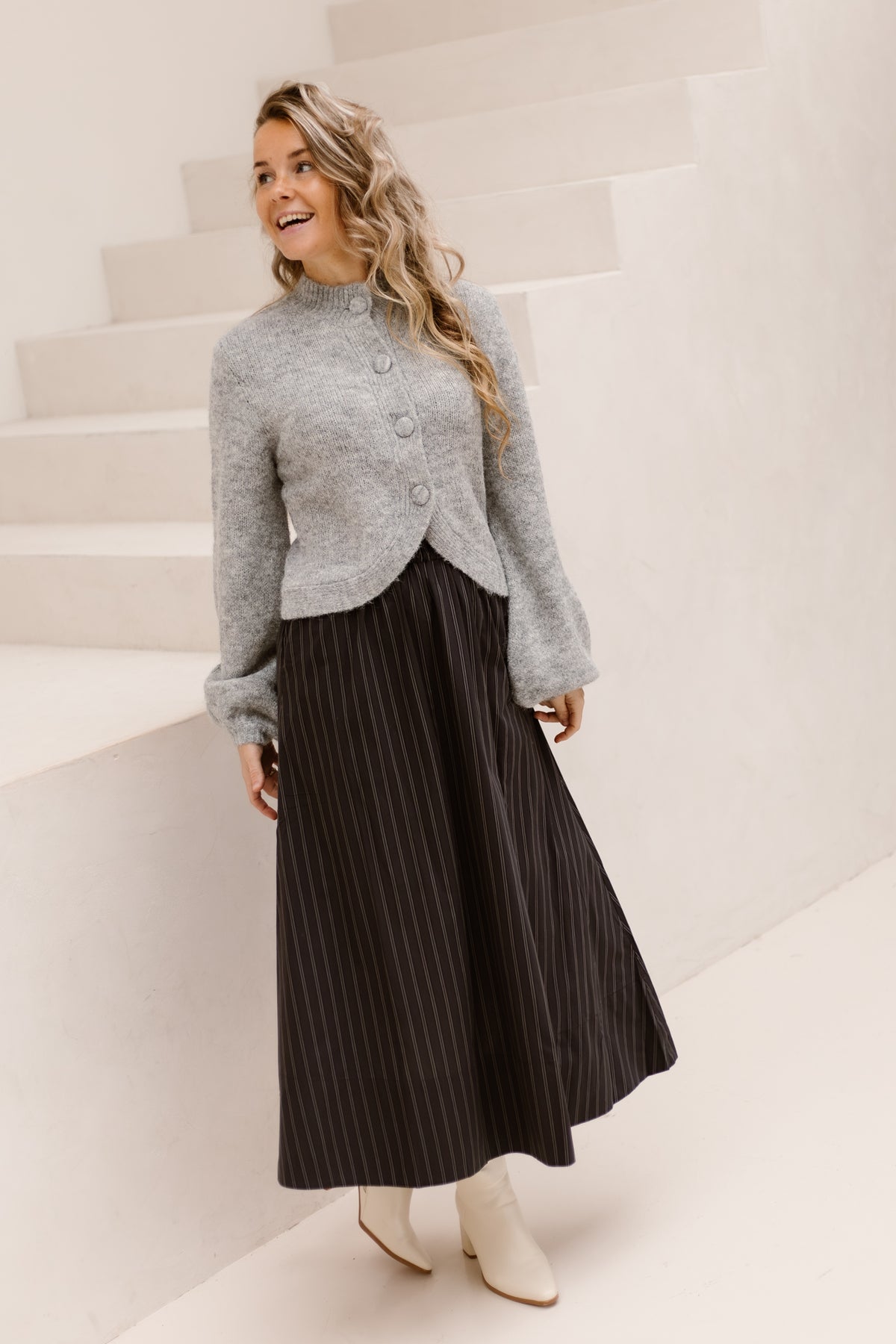 Yara long Stripy skirt navy
