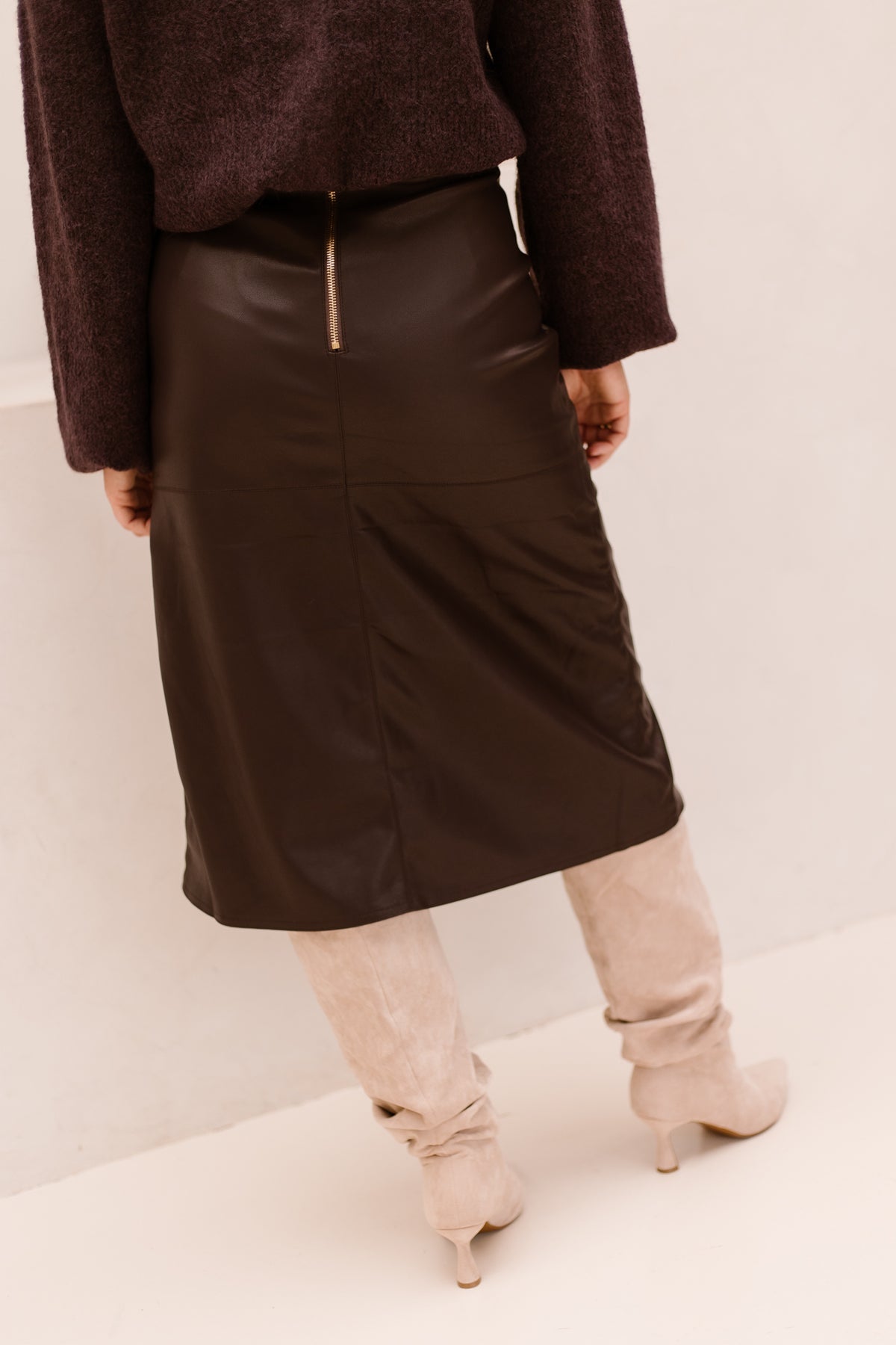 Farah Skirt Aubergine