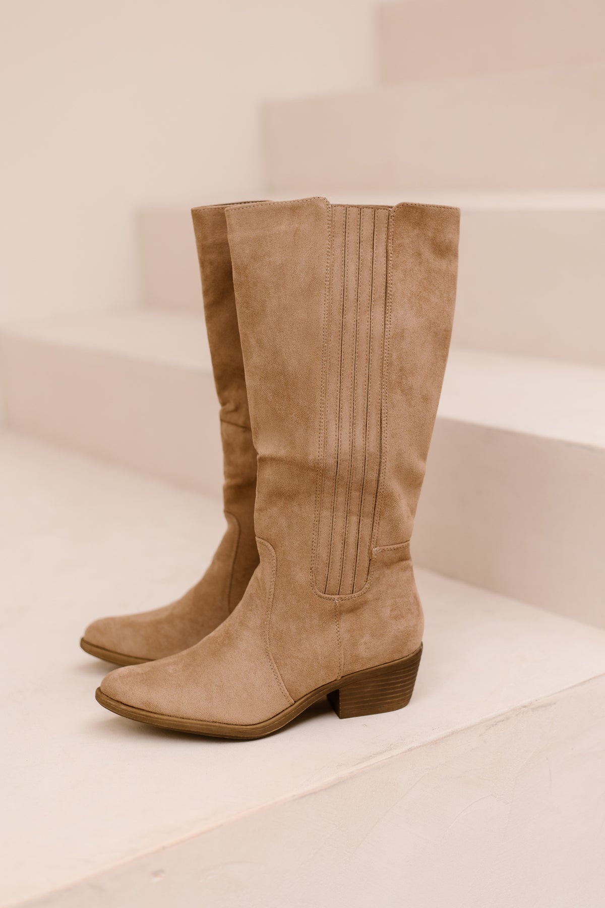 Haarlem Suede Boots Khaki