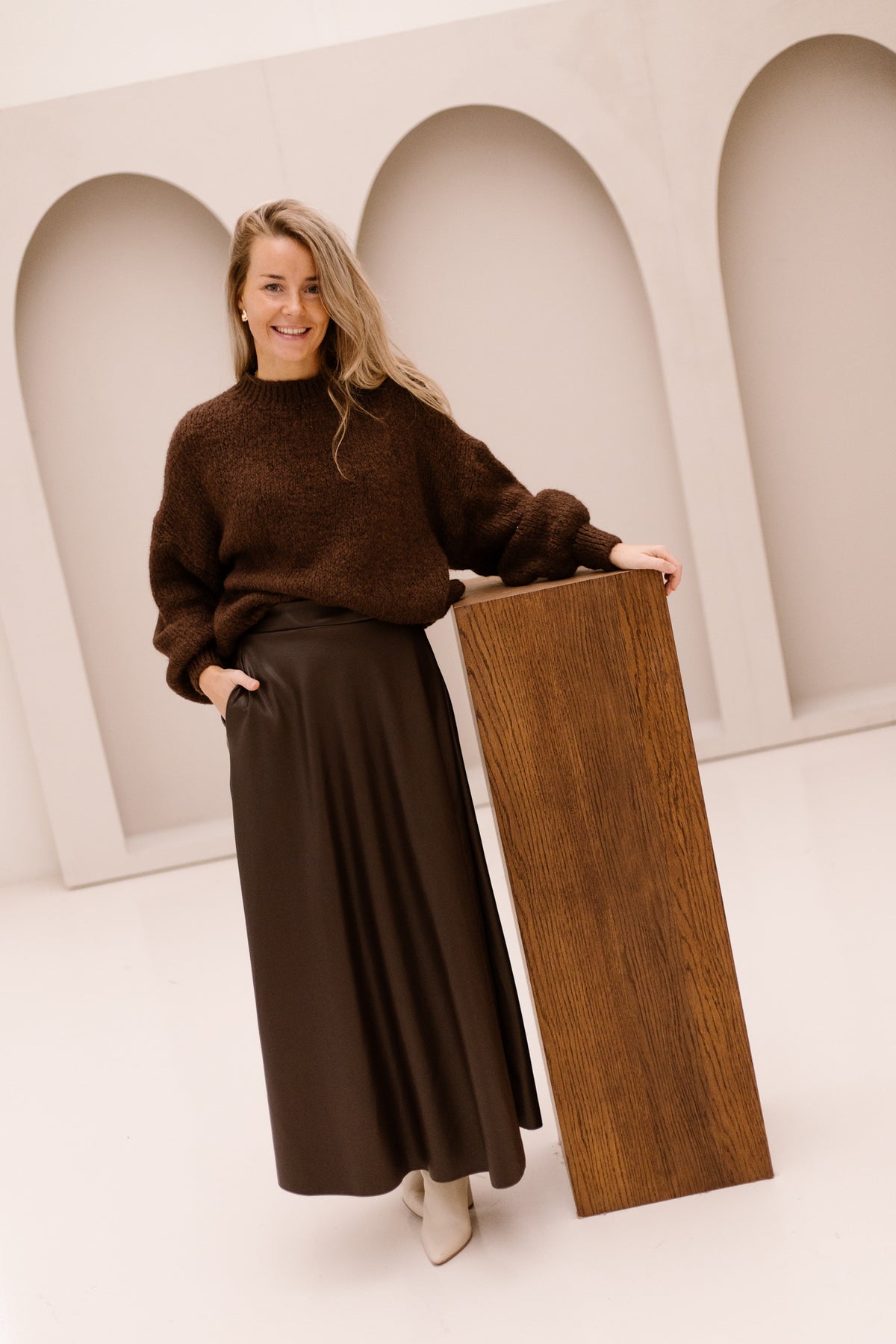 Wendy sweater chestnut brown
