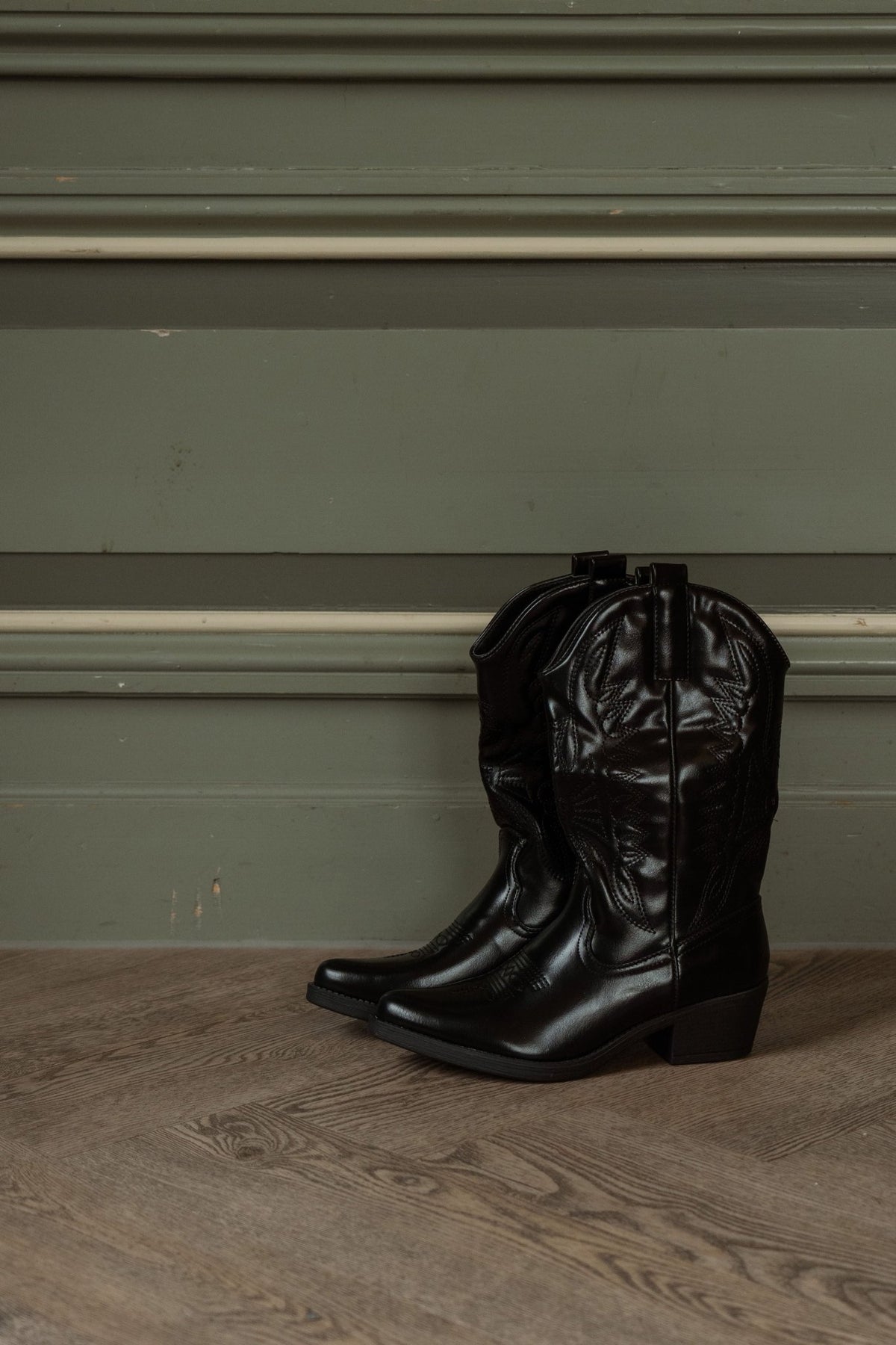 Albufeira cowboy boot black - Bij Keesje - Bij Keesje