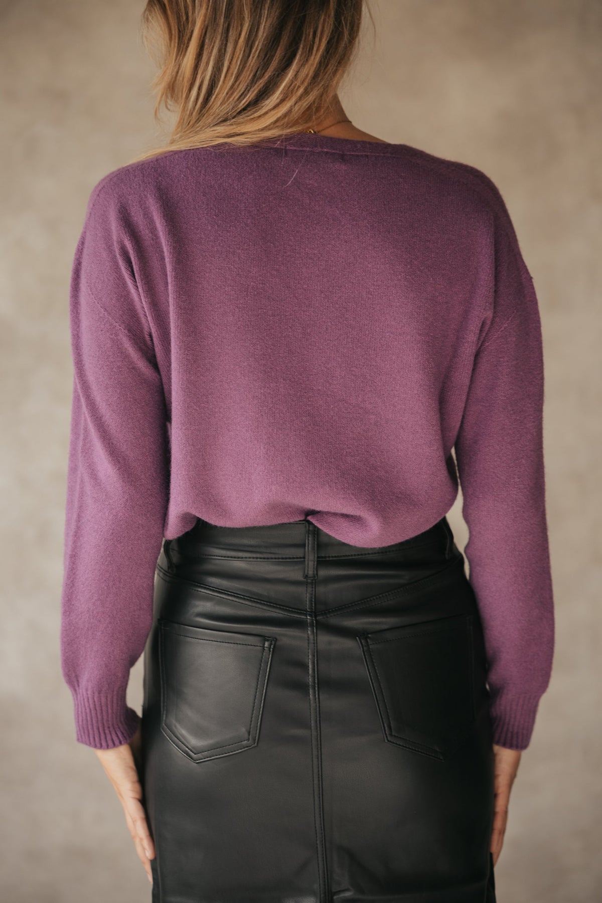 Alexandre Laurent sweater v - neck purple - Bij Keesje