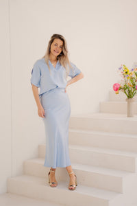 Anelle Heavy Sateen Blouse Light Blue - Bij Keesje - Neo Noir - Blouse