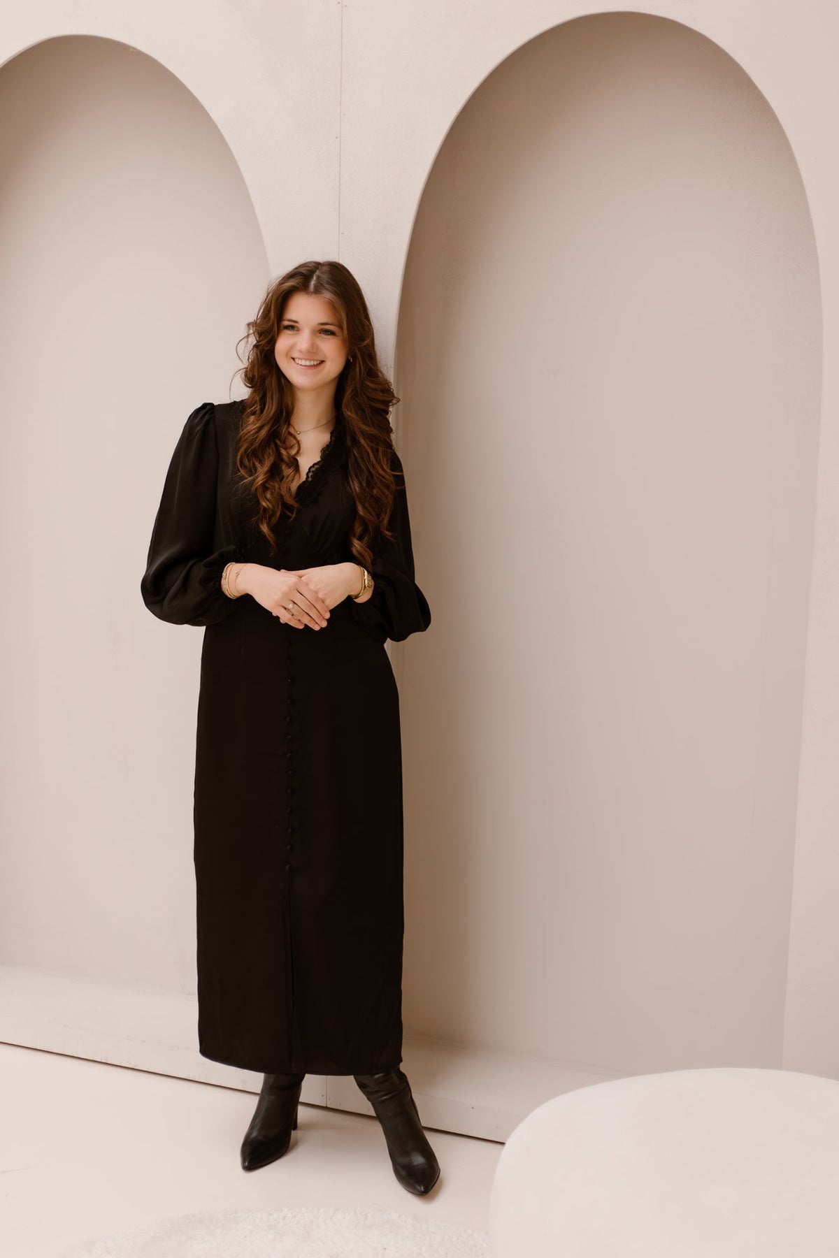 Anio heavy sateen dress black - Bij Keesje - Neo Noir