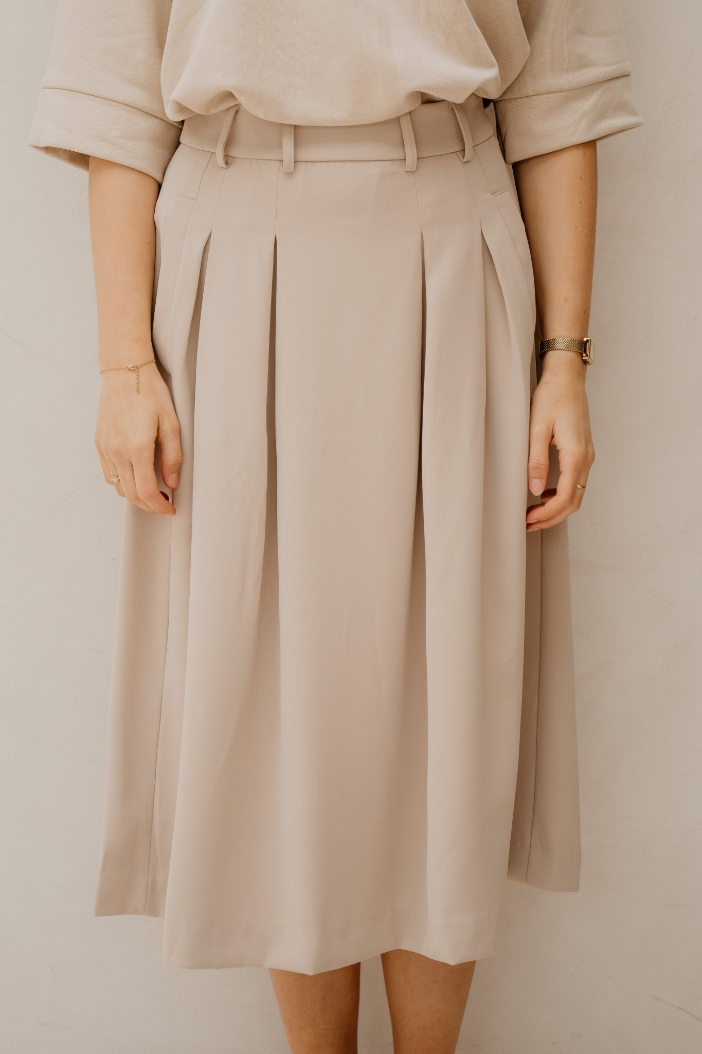 AnyaCC Midi Pleat Skirt Sand - Bij Keesje - Co'couture - rok