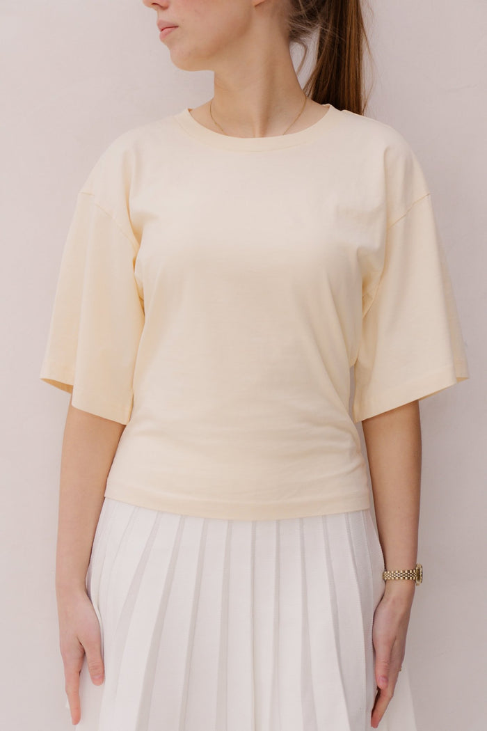 Asha Boxy Tee Butter Yellow - Bij Keesje - Neo Noir - Top