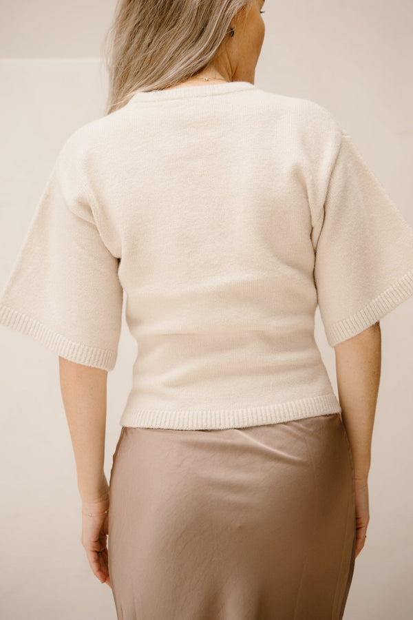 Asha knit tee ivory - Bij Keesje - Neo Noir