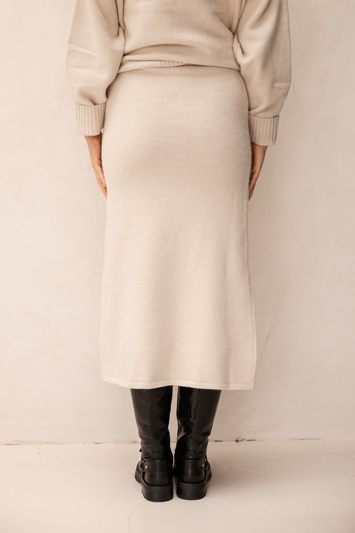 Ashanti knit skirt ivory NN - Bij Keesje - Neo Noir